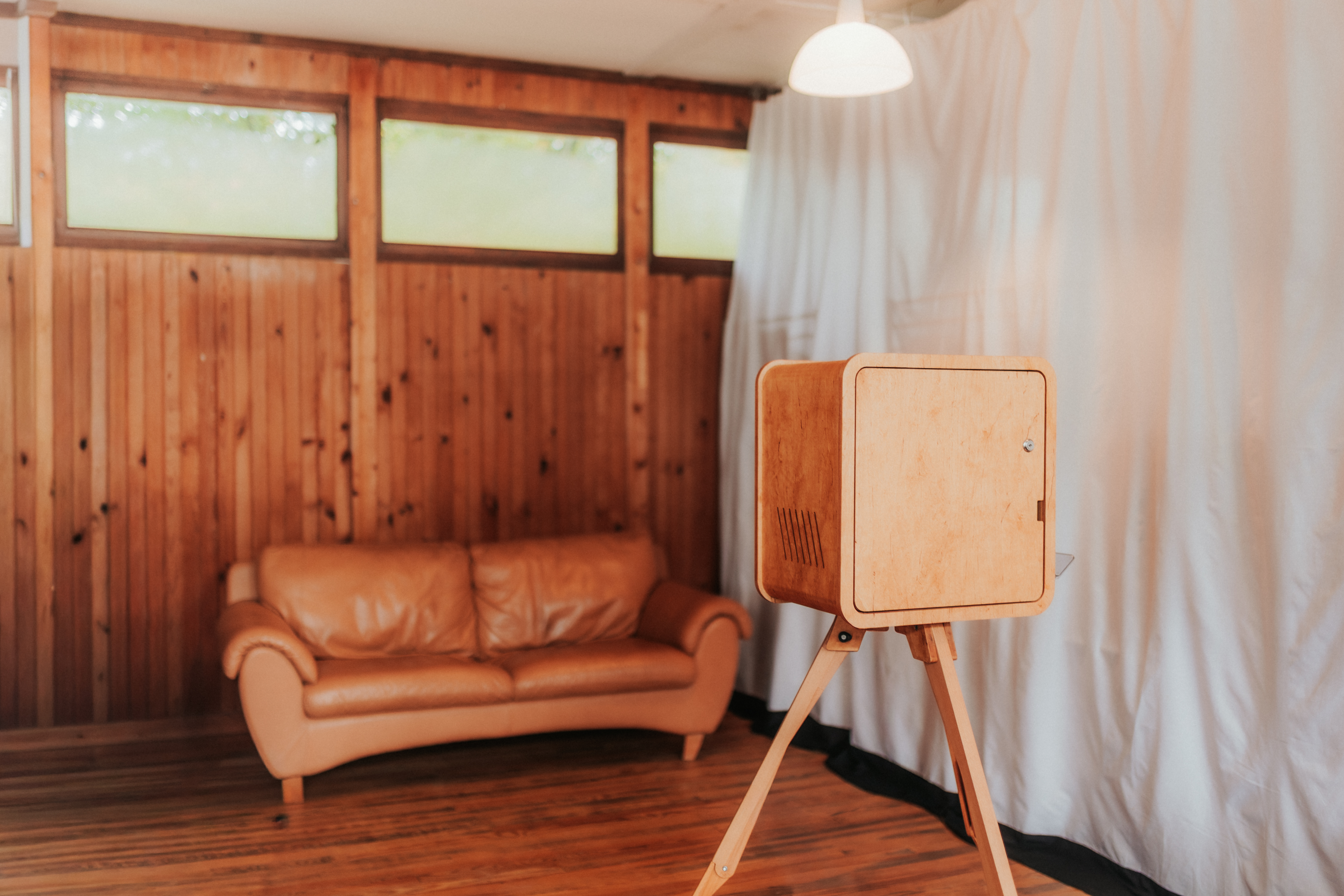 Location photobooth Pau design rustique vintage - Animation mariage événement entreprise