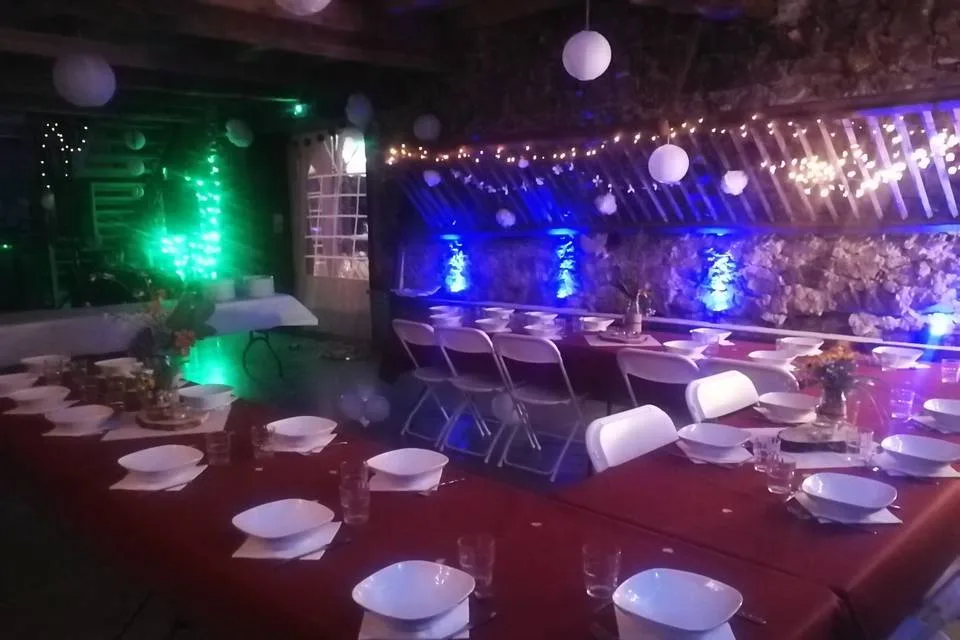 Salle - Domaine Passiflorart Lieu de réception